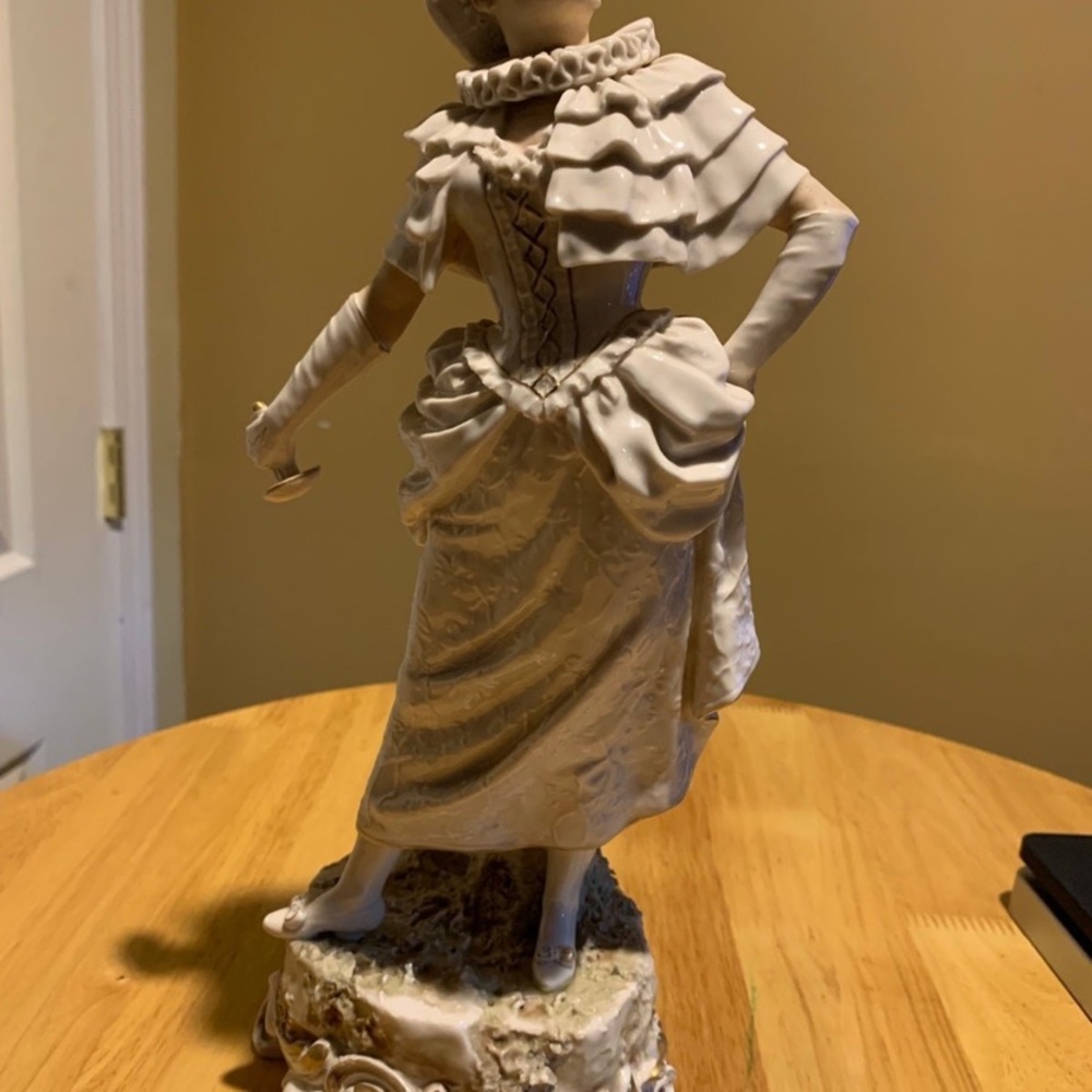 vintage Porcelain Sculpture Figurine